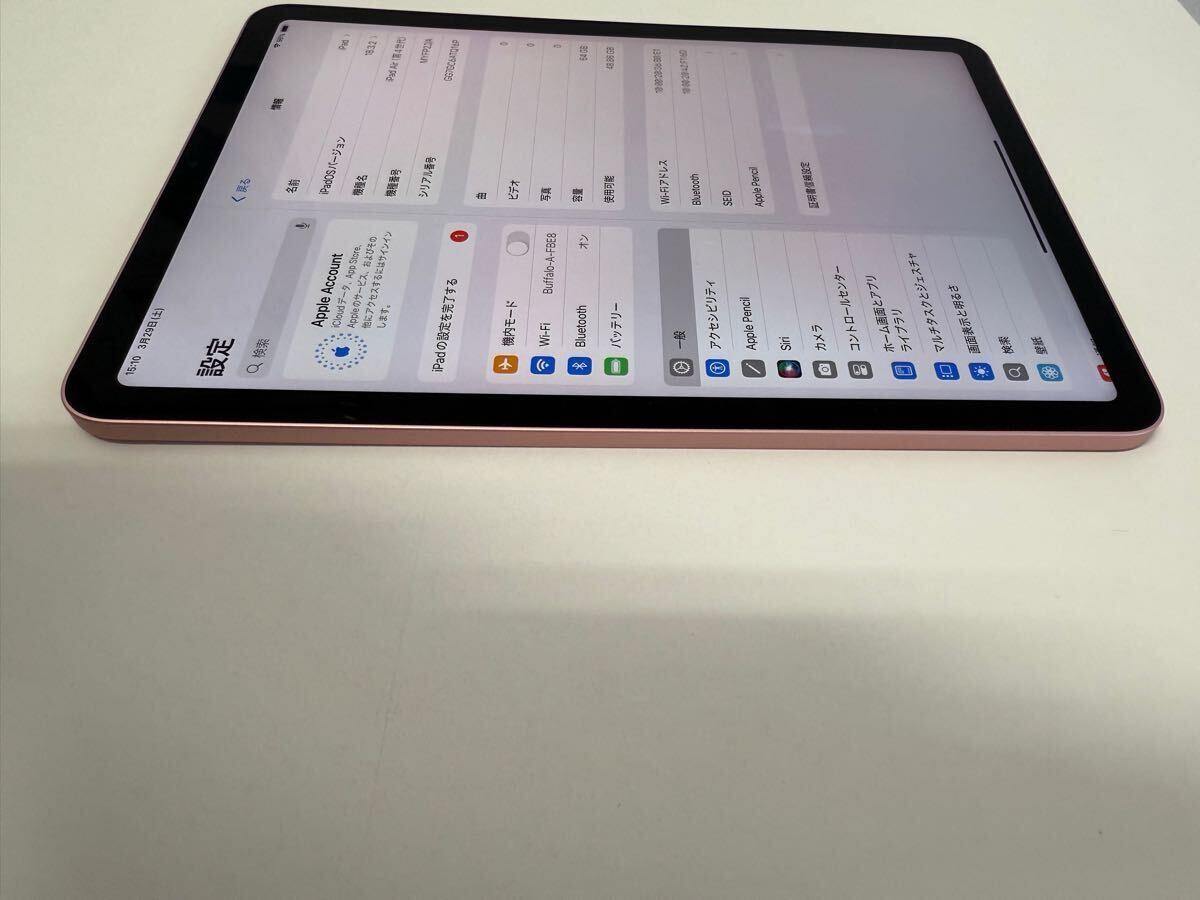 iPad Air 第4世代 64gb WiFiモデル 傷あり 液晶漏れ少しあり写真 iPad Air 第4世代 64gb WiFiモデル 傷あり 液晶漏れ少しあり写真