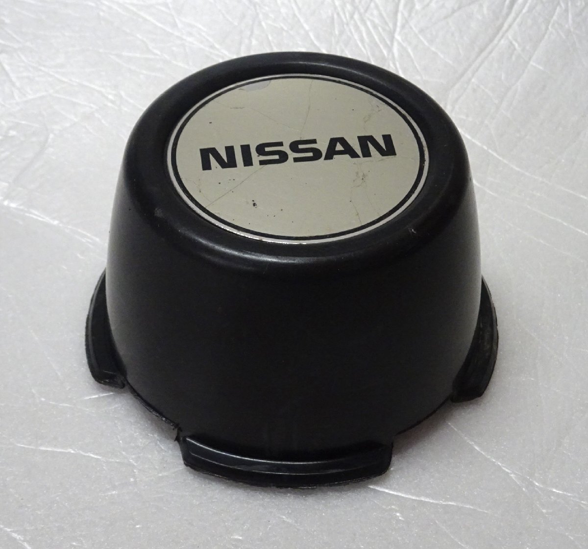  подлинная вещь NISSN оригинальный колпаки ① колесо колпаки колпак 1 шт Nissan Ниссан автомобиль редкость Vintage претензии не принимаются 