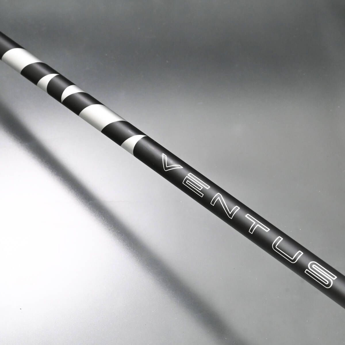 新品/スリーブ付】 フジクラ 24 VENTUS 24ベンタス ブラック 新品/スリーブ付】 フジクラ 24 VENTUS 24ベンタス ブラック