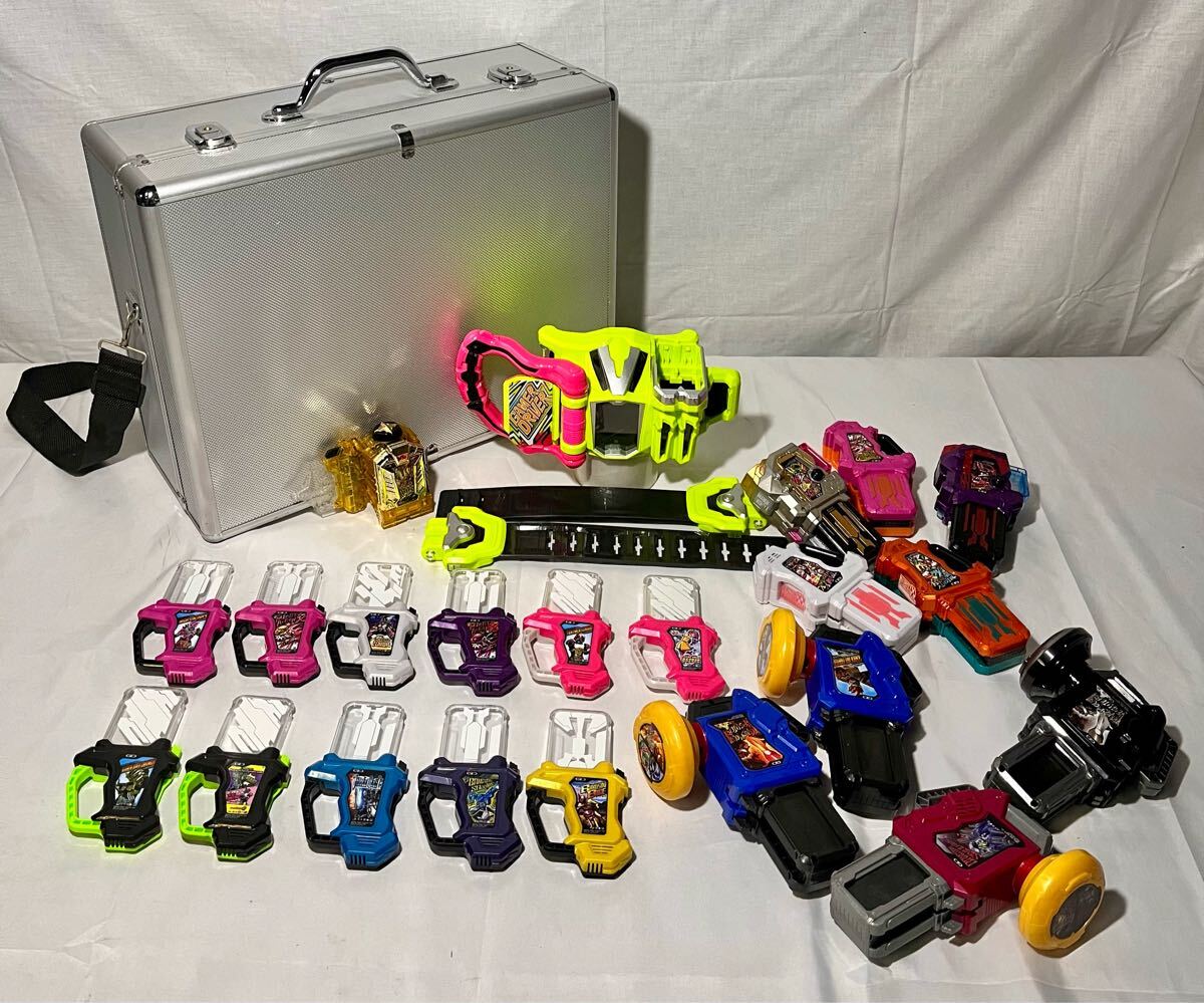 ① 仮面ライダーエグゼイド バンダイ DXゲーマドライバー DXガ ① 仮面ライダーエグゼイド バンダイ DXゲーマドライバー DXガ