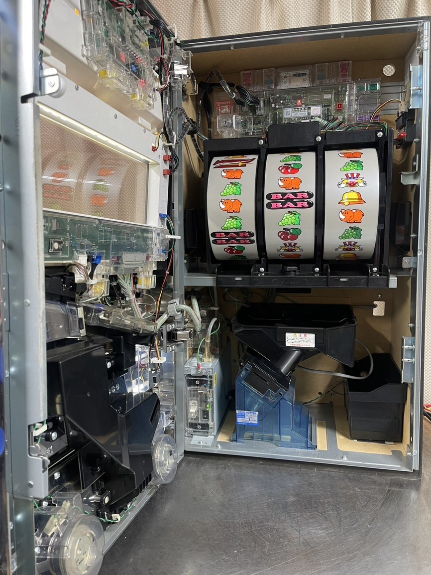 実機 アイムジャグラーEX-AE/KT コイン不要機付き 実機 アイムジャグラーEX-AE/KT コイン不要機付き