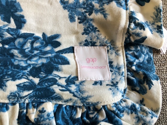 ★新品baby Gapギャップ花柄フリルリバーシブルブランケットおくるみ★青