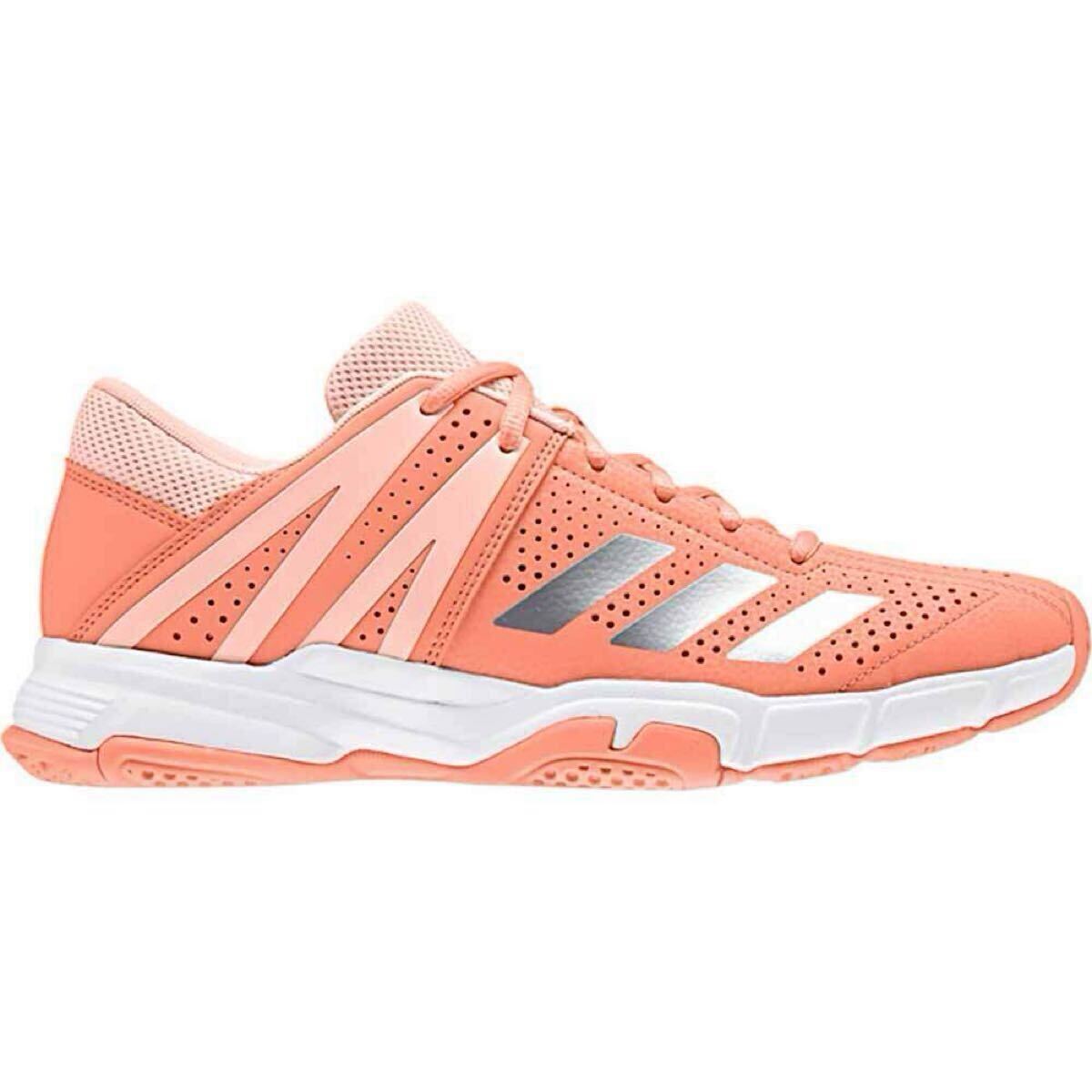 アディダスadidas スニーカーバドミントンシューズ25.5cm ヴフトP3 (型番DA8876)!残り1足!! 5,220円