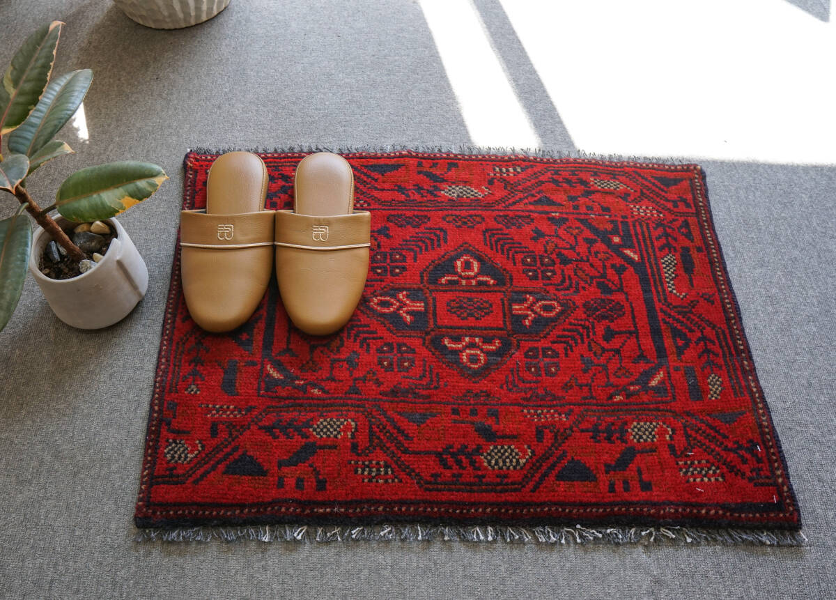 71×52cm ペルシャ バルーチ絨毯 トライバルラグ ヴィンテージラグ 71×52cm ペルシャ バルーチ絨毯 トライバルラグ ヴィンテージラグ