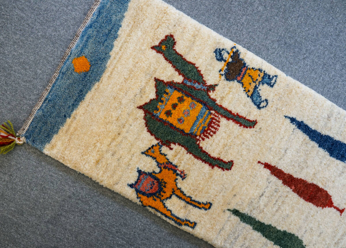 120×44cm ペルシャ 絨毯 手織りギャッベ|Yahoo!フリマ(旧 120×44cm ペルシャ 絨毯 手織りギャッベ|Yahoo!フリマ(旧