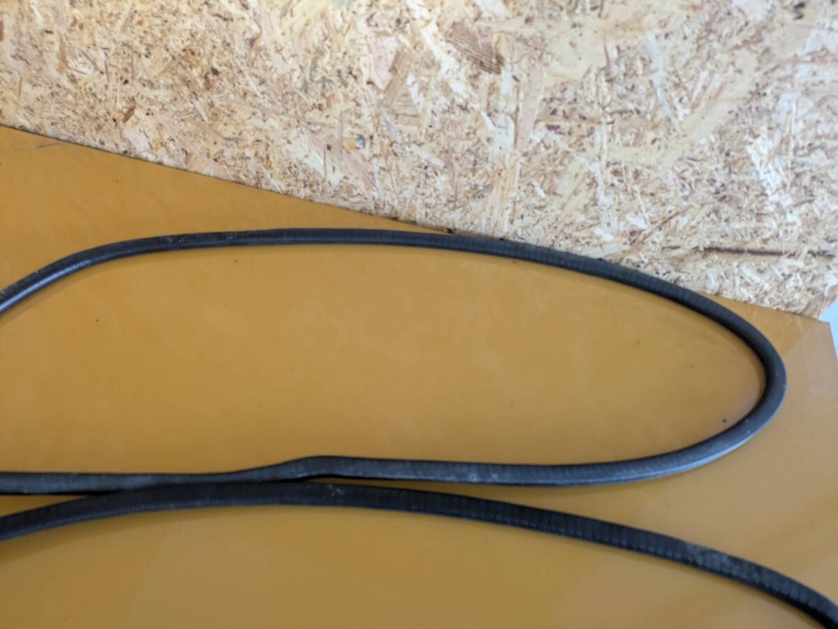 空冷VW フォルクスワーゲン タイプ3 ウェザーストリップ ドアモール 左右セット_画像3