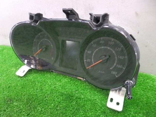 デリカD5/D:5 DBA-CV4W スピードメーター 4B11 X24 MM0053-018 8100B191 220697