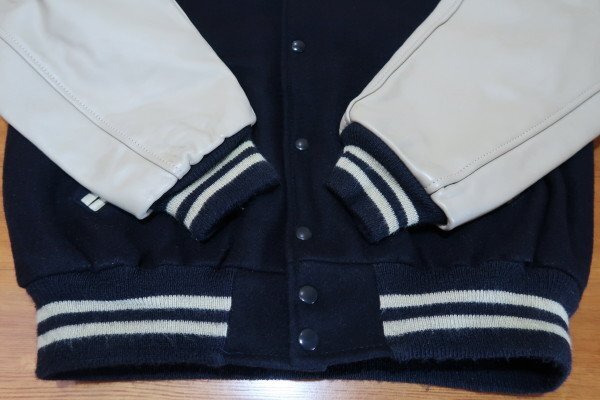 HATCHERS　ハッチャーズ　袖レザースタジャン　Lサイズ