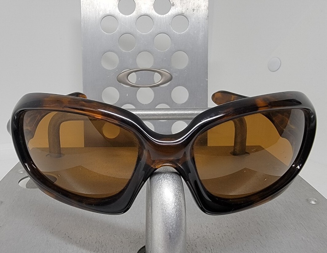 モンスタードグル オークリー monster doggle OAKLEY サングラス アイウェア ゴルフ バイク