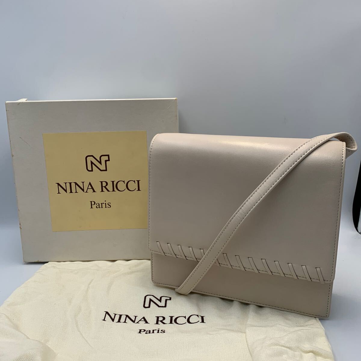 K55 FN-250321-58 NINA RICCI ニナリッチ ショルダーバッグ 斜め K55 FN-250321-58 NINA RICCI ニナリッチ ショルダーバッグ 斜め