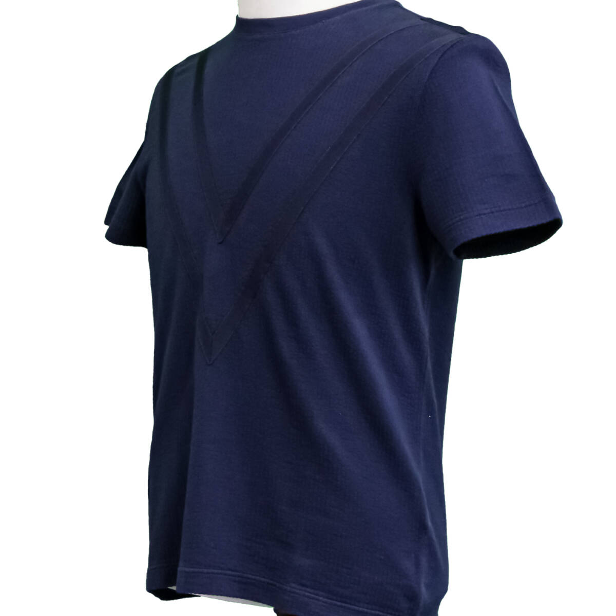美品】LOUIS VUITTON ルイヴィトン Vロゴ 半袖Tシャツ XS 美品】LOUIS VUITTON ルイヴィトン Vロゴ 半袖Tシャツ XS