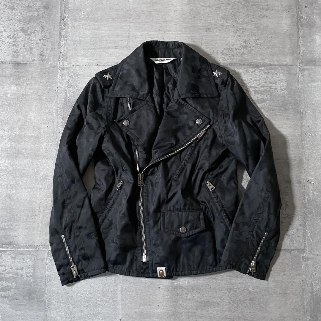 A BATHING APE ナイロン ダブルライダースジャケット 総柄 A BATHING APE ナイロン ダブルライダースジャケット 総柄