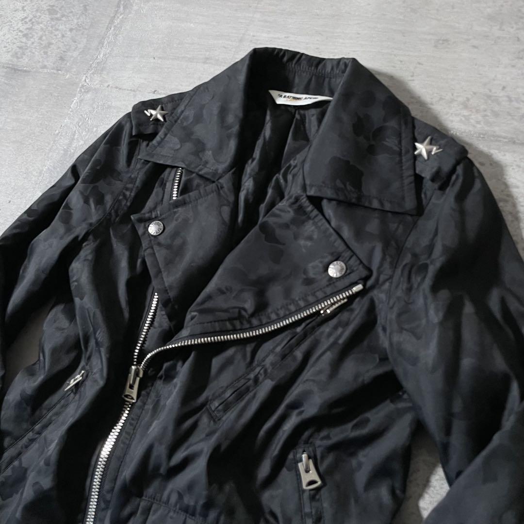 A BATHING APE ナイロン ダブルライダースジャケット 総柄 A BATHING APE ナイロン ダブルライダースジャケット 総柄