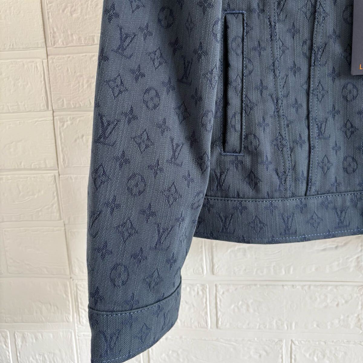 ☆未使用タグ付 LOUIS VUITTON ルイヴィトン モノグラム デニム ☆未使用タグ付 LOUIS VUITTON ルイヴィトン モノグラム デニム