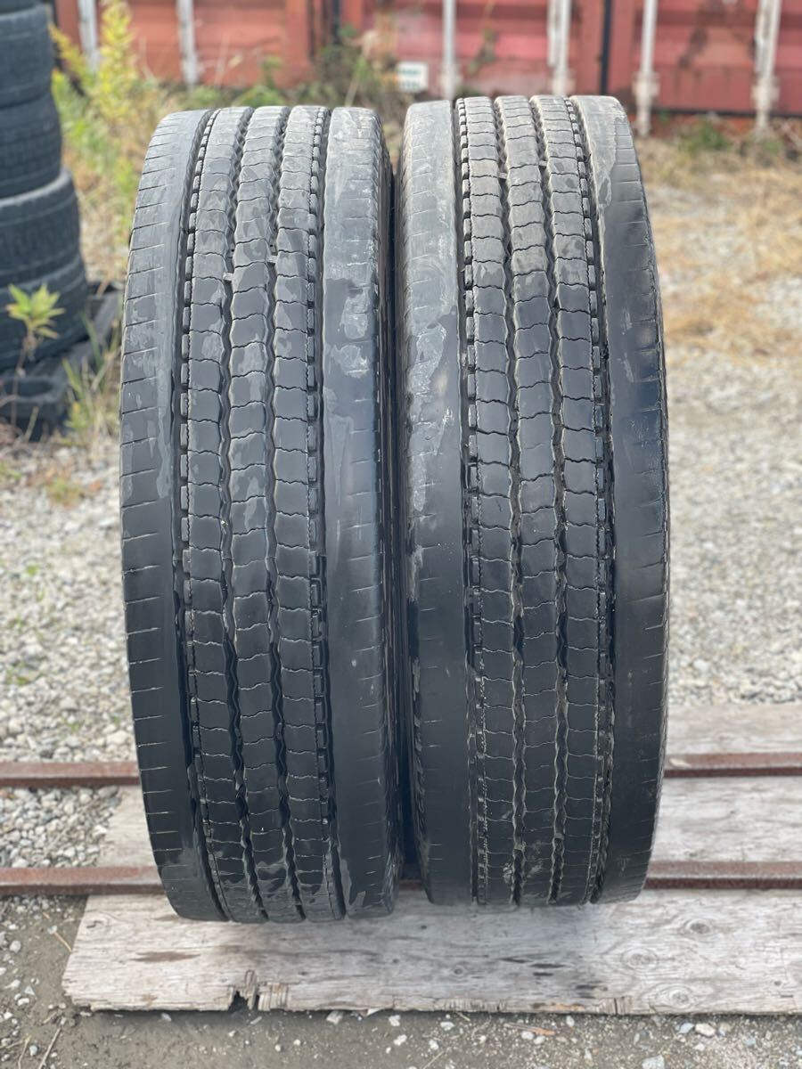 3411 ハンコック　315/80R22.5 2本セット_画像1