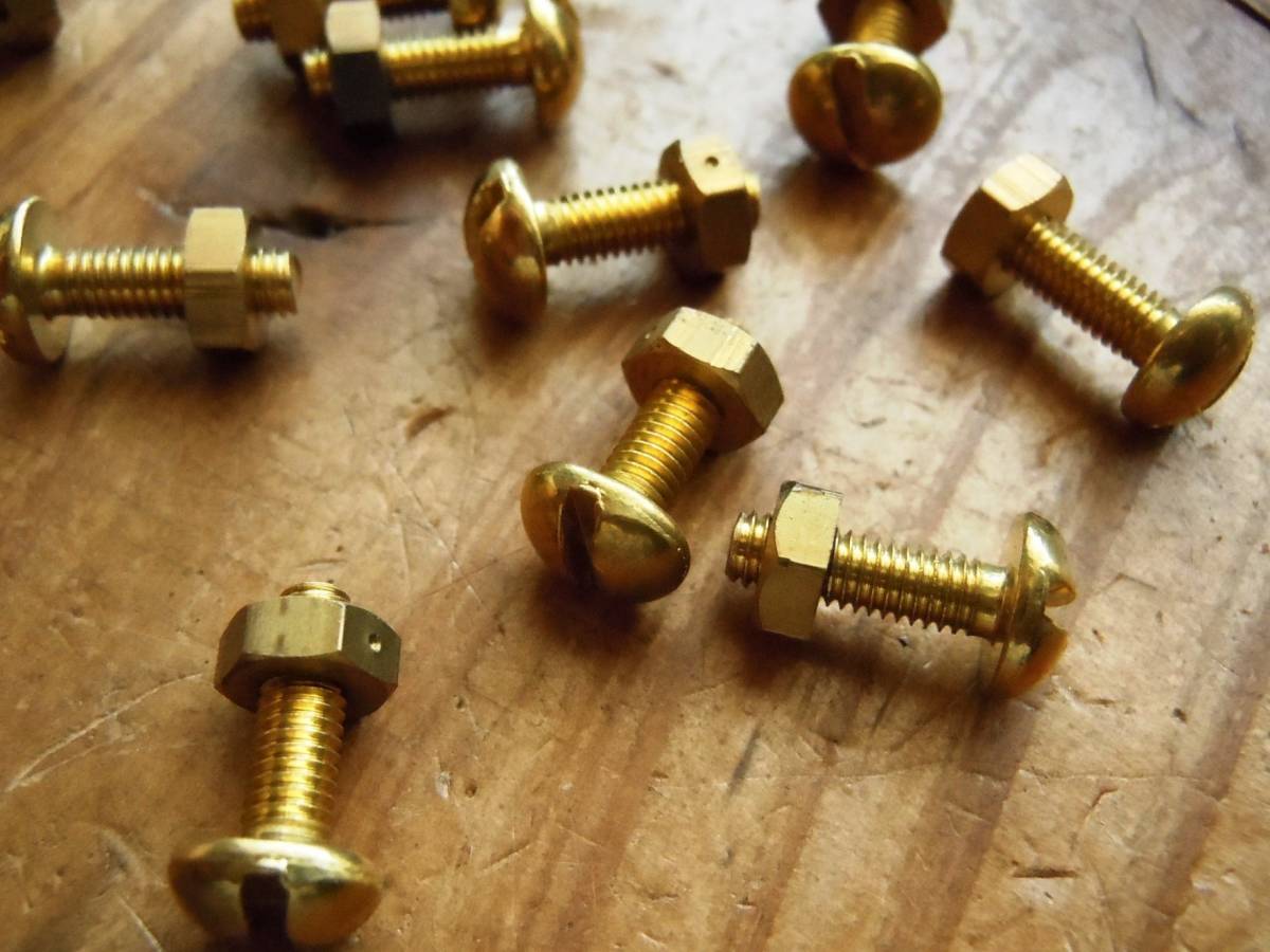 *18本*即決*古い真鍮*M3×10mm丸頭（大）*JIS(ISO)*マイナス丸頭ボルトネジ+ナット*古道具DIY*黃銅*3ミリ*すり割り* 希少*小さい*捻子*