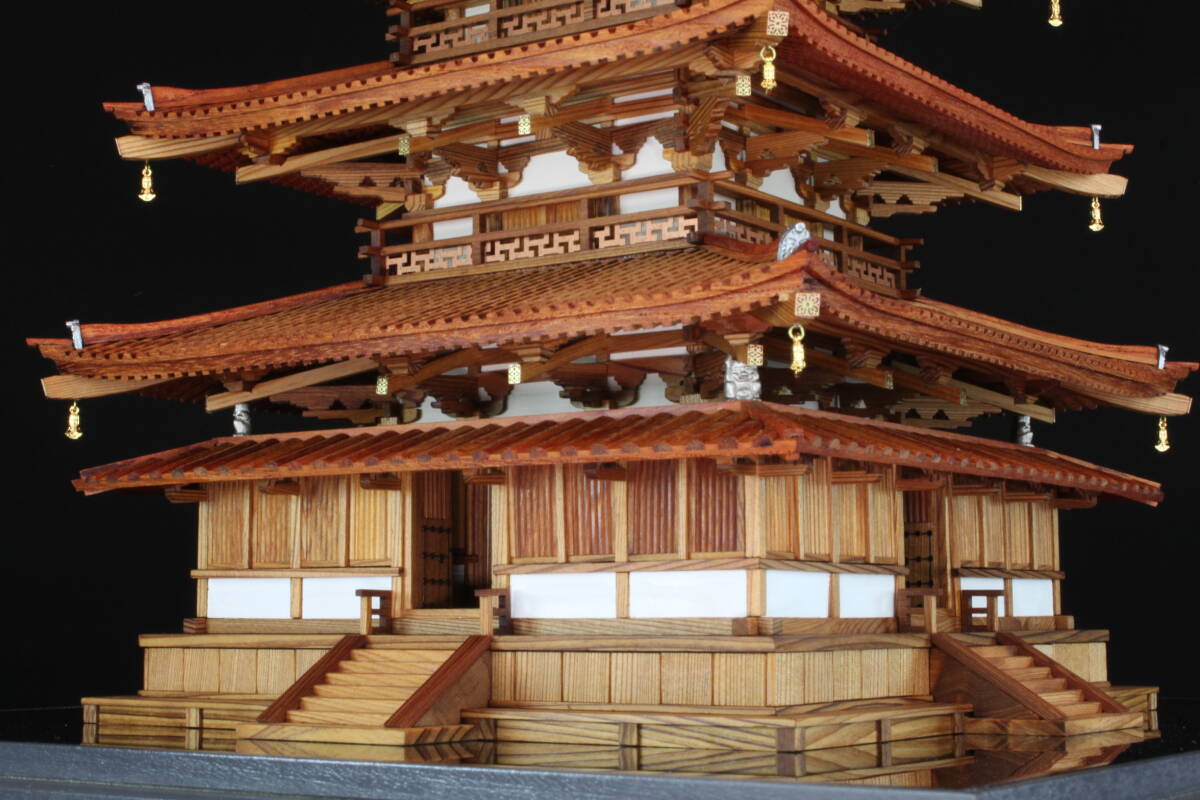☆最新作 小林工芸「1/70法隆寺五重塔」屋久杉・香椿 ☆最新作 小林工芸「1/70法隆寺五重塔」屋久杉・香椿