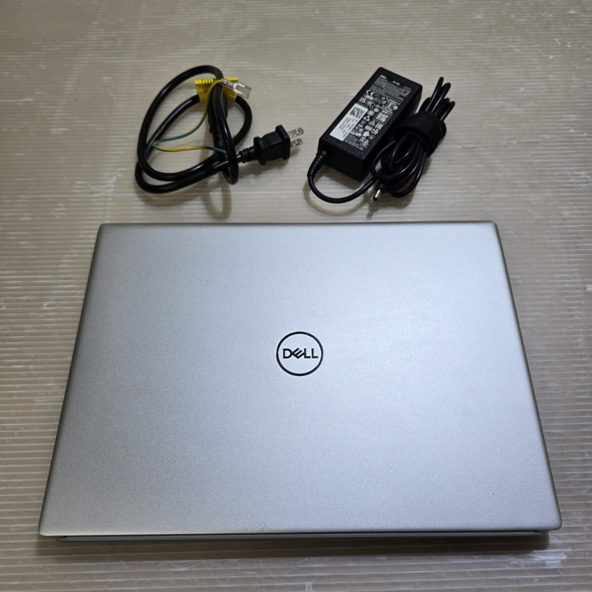 Dell inspiron P157GノートPC Ryzen 5 - 5625U Dell Inspiron 14
