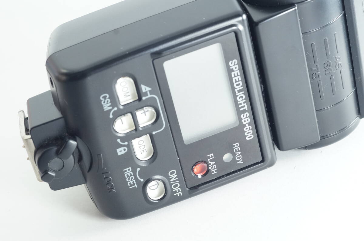 PH018『キレイ』NIKON SB-600 SPEEDLIGHT スピードライト ストロボ ニコン nikkor