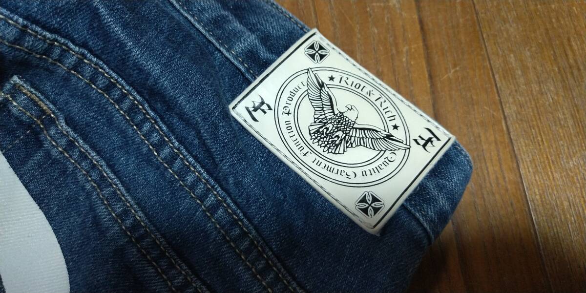 子供 ジュニア 用 デニム パンツ ジーパン ジーンズ バック ペイント 160㎝ サイズ オリジナル 男 女 兼用 売切 レア 希少 デザイン 綿100%_画像7