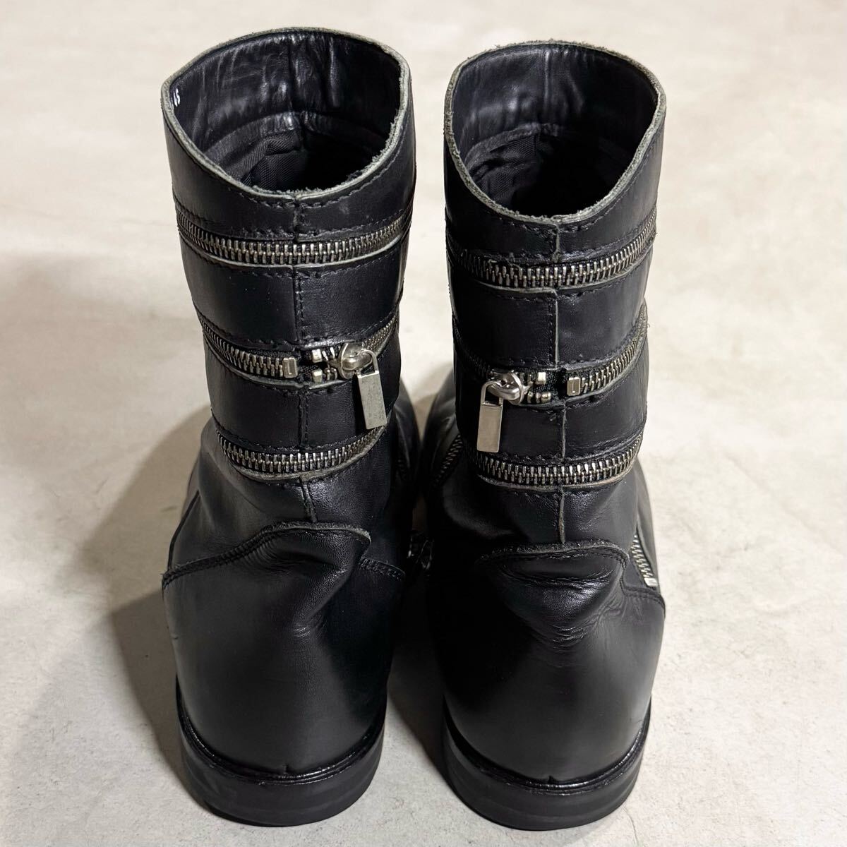 RAF SIMONS 2006AW Archive Spiral Zip Boots rare leather RAF SIMONS 2006AW Archive Spiral Zip Boots rare leather