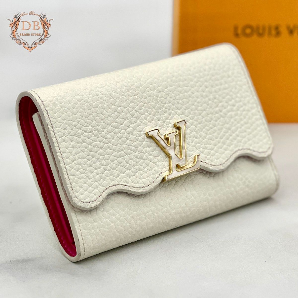 【新型RFID】 ルイヴィトン カプシーヌコンパクト ホワイト ホットピンク 白 新型RFID】 ルイヴィトン カプシーヌコンパクト ホワイト ホット