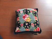 FEILERフェイラーのハンカチで作ったクッション_画像1