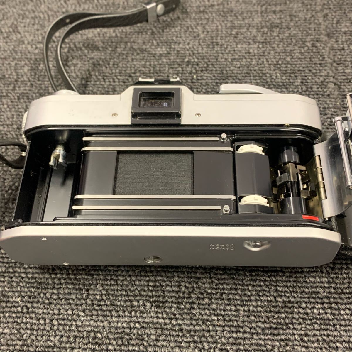 □【売り切り】Canon(キャノン) フィルムカメラ 一眼レフカメラ □【売り切り】Canon(キャノン) フィルムカメラ 一眼レフカメラ
