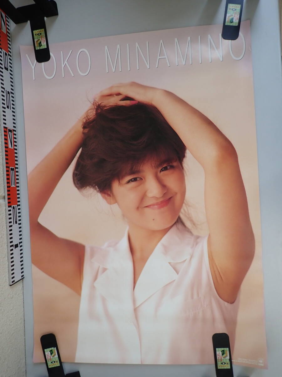 V0Dφ??野陽子　ポスター　YOKO MINAMINO　ノースリーブ
