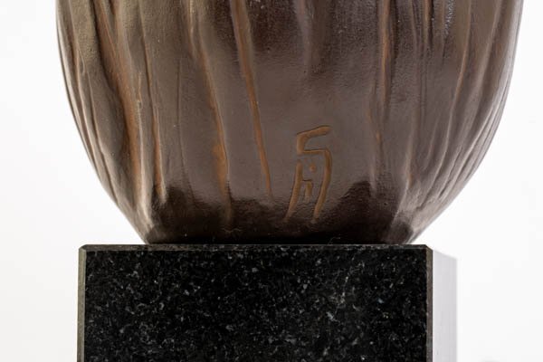 舟越保武 具象彫刻家 ブロンズ像『K嬢』少女像 頭像 大理石台座 舟越保武 具象彫刻家 ブロンズ像『K嬢』少女像 頭像 大理石台座