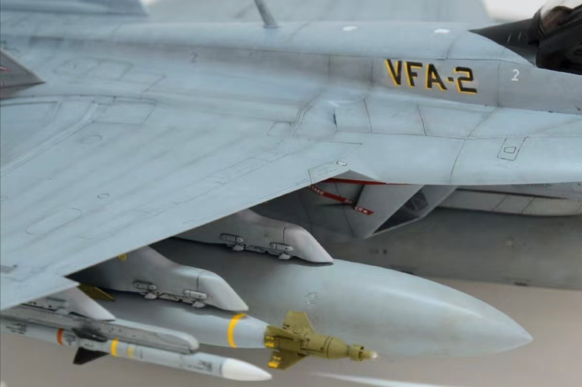 1/48 アメリカ F-18F スーパーホーネット戦闘機 塗装済完成品 1/48 アメリカ F-18F スーパーホーネット戦闘機 塗装済完成品