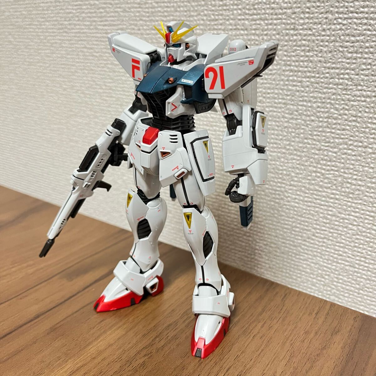 ジャンク バンダイ ガンプラ 完成品 MG 1/100 ガンダム F91 ver