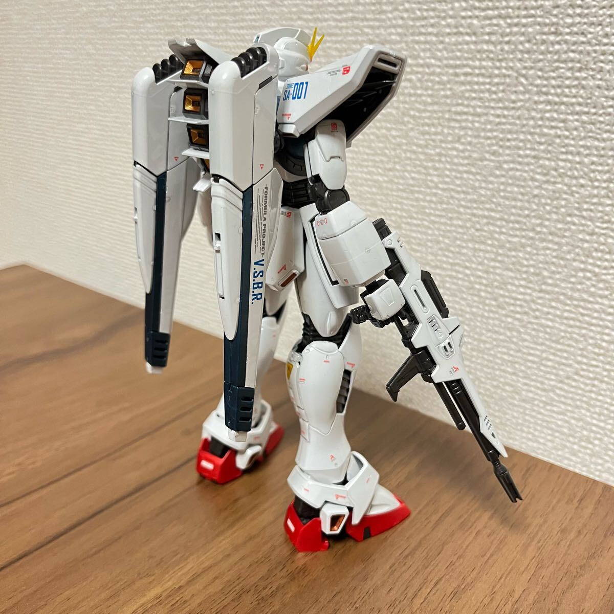 ジャンク バンダイ ガンプラ 完成品 MG 1/100 ガンダム F91 ver