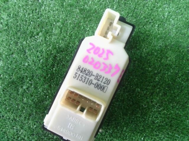 item_image_3