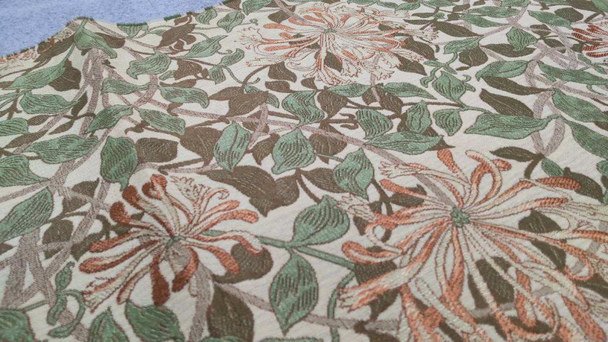 川島織物　ウイリアムモリス　生地　MM3148　RO ハニーサクル　 140cmx50cm_画像7