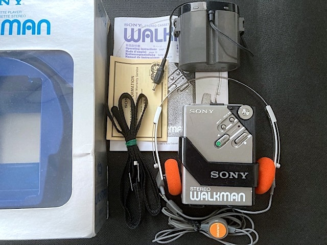 Yahoo!オークション - 即決【整備済完動品】SONY WALKMAN WM-2 Yahoo!オークション - 即決【整備済完動品】SONY WALKMAN WM-2