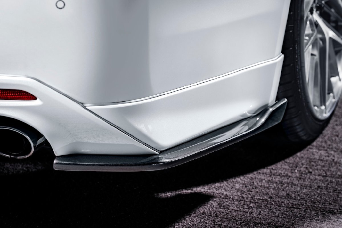 SilkBlaze/210系クラウン アスリートARS210/GRS210/GRS211/GRS214 後期 リアサイドスプリッター 062/1F7塗分け塗装　品番：TSR21MC-RSS