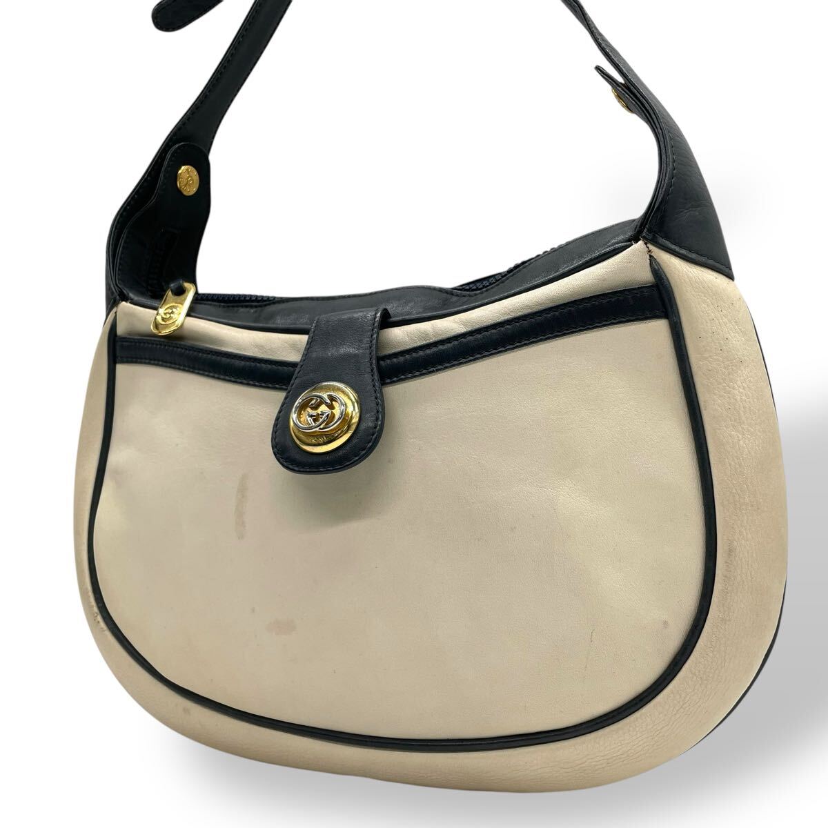 稀少モデル】1円〜GUCCI オールドグッチ レザー アイボリー 稀少モデル】1円〜GUCCI オールドグッチ レザー アイボリー