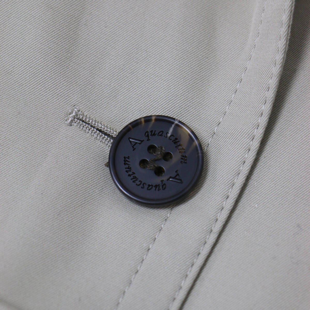 【新品】Aquascutum アクアスキュータム コート ベージュ サイズ:6(S) / ベーシック トレンチコート / ロング丈 ライナー アニマル柄
