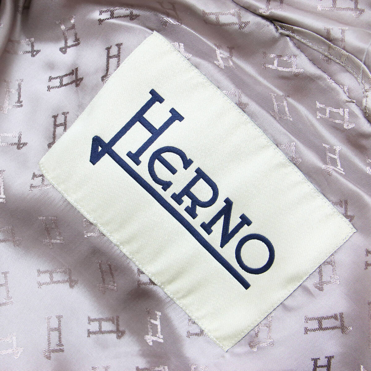 【美品】HERNO ヘルノ ジャケット グレージュ サイズ:42(9號(hào)) / 24秋冬 フェイクファー ジャケット / ショート丈 グログランリボン