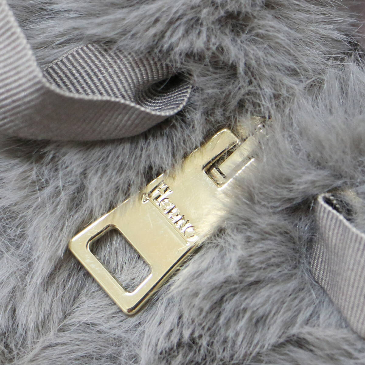 【美品】HERNO ヘルノ ジャケット グレージュ サイズ:42(9號(hào)) / 24秋冬 フェイクファー ジャケット / ショート丈 グログランリボン