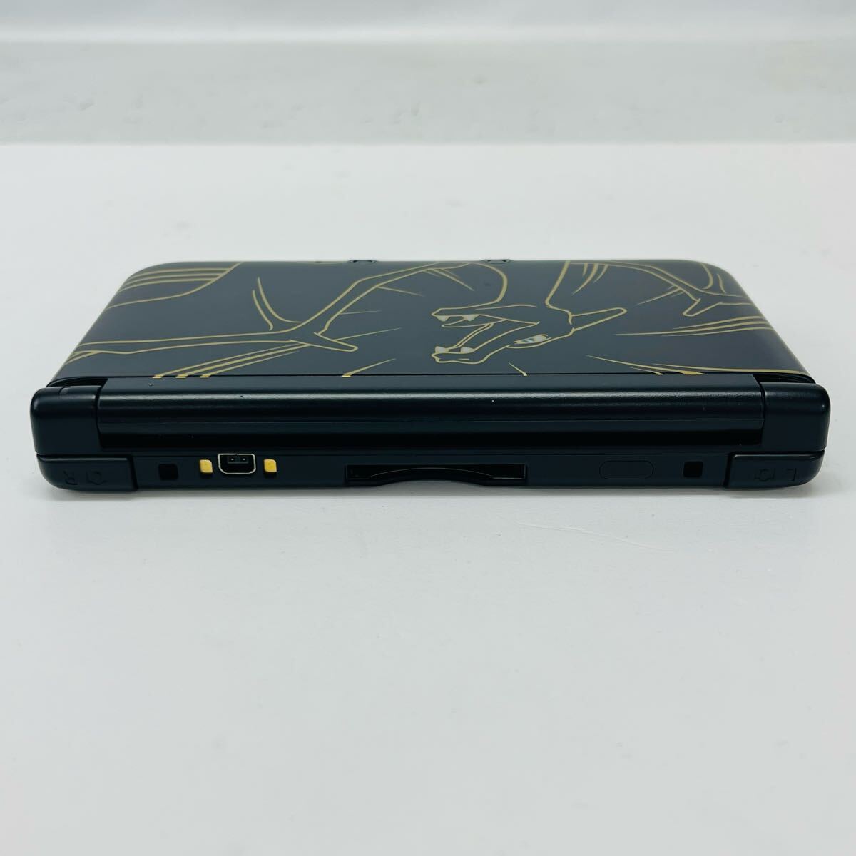 ☆美品・送料無料・1円〜☆ Nintendo ニンテンドー3DS LL 本体 ☆美品・送料無料・1円〜☆ Nintendo ニンテンドー3DS LL 本体