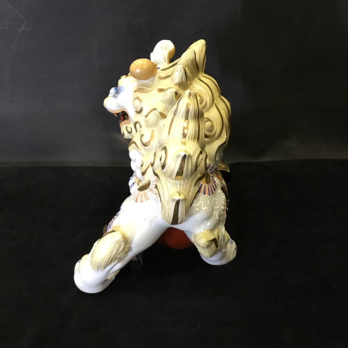 【スーパーセール】 お取り寄せ】 九谷焼狛犬 ゴールド 魔除け 縁起置物 玉乗り獅子 置物