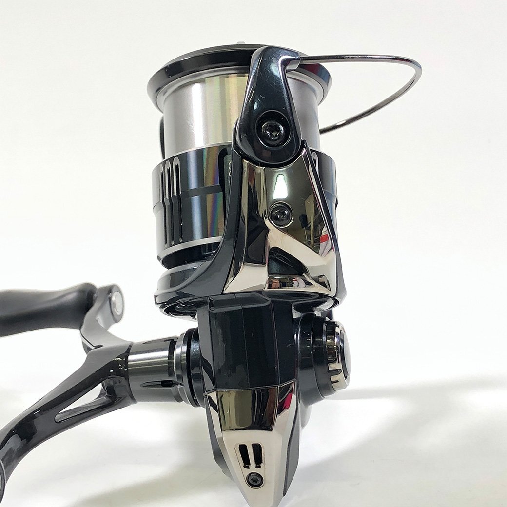 K シマノ 19 ヴァンキッシュ C3000SDHHG スピニングリール 03959 K シマノ 19 ヴァンキッシュ C3000SDHHG スピニングリール 03959
