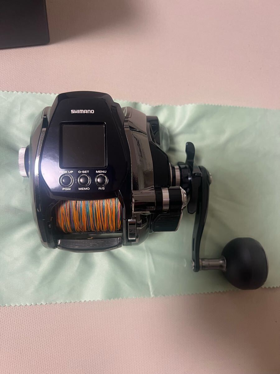 SHIMANO 電動リール シマノ19ビーストマスターMD3000 中古美品 SHIMANO 電動リール シマノ19ビーストマスターMD3000 中古美品