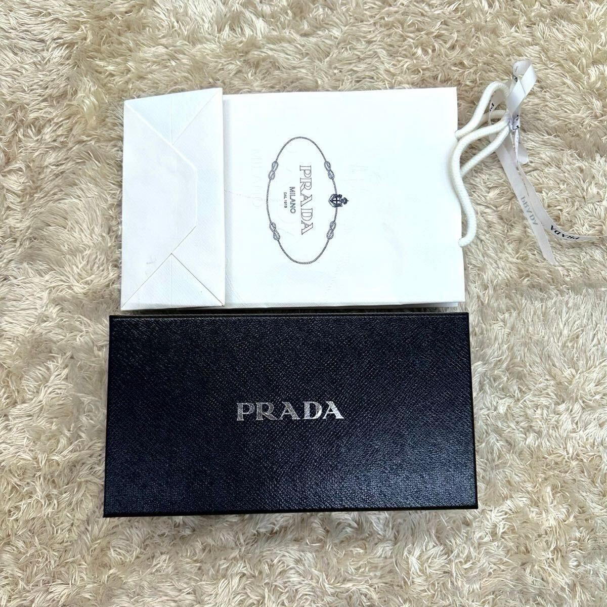 極美品◇PRADA プラダ 長財布 バイカラー ロングウォレット 極美品◇PRADA プラダ 長財布 バイカラー ロングウォレット