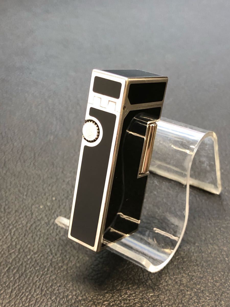 Dunhill ダンヒル ガスライター　ショート　ブラックシルバー　箱付き