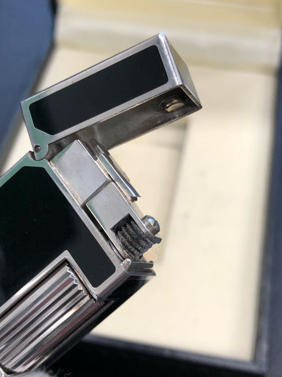Dunhill ダンヒル ガスライター　ショート　ブラックシルバー　箱付き