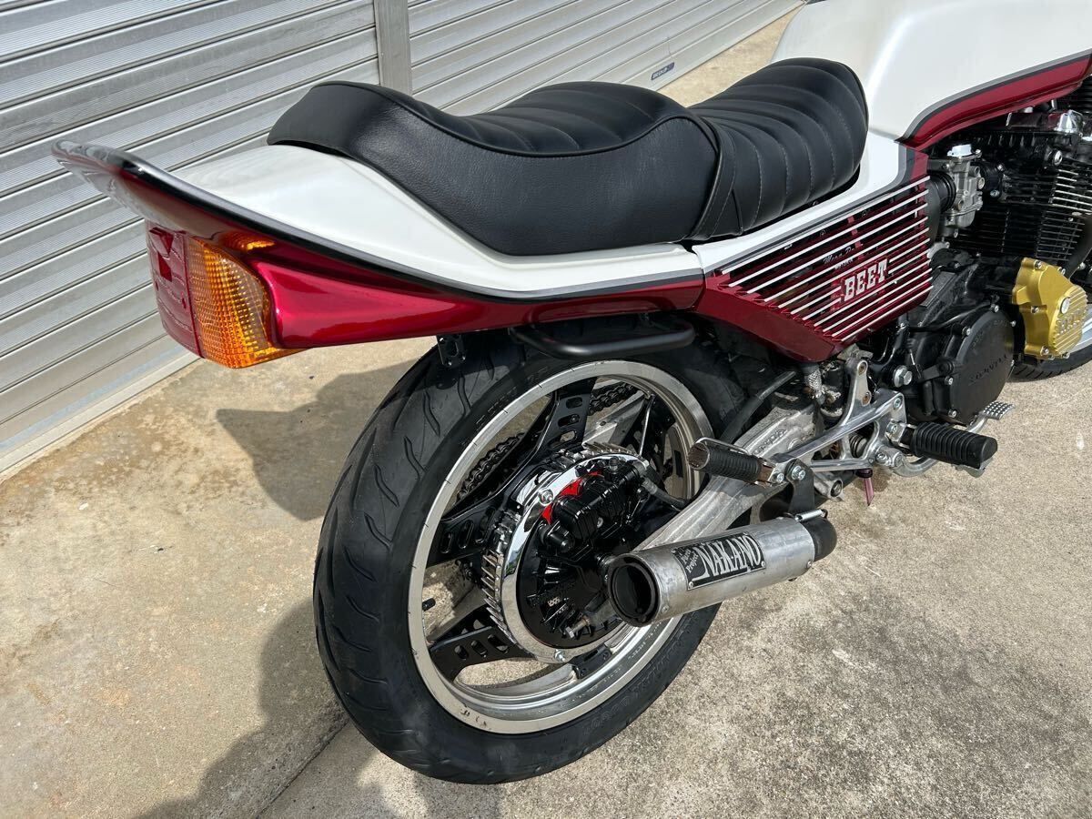 CBX550F 2型赤白カラー 車検3年付き タイヤ前後新品 動画有り CBX550F 2型赤白カラー 車検3年付き タイヤ前後新品 動画有り