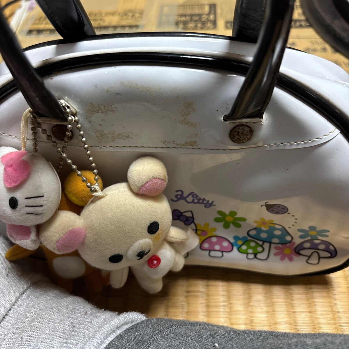 昭和レトロkittyミニバック サンリオ ハローキティ(ハローキティ 昭和レトロkittyミニバック サンリオ ハローキティ(ハローキティ